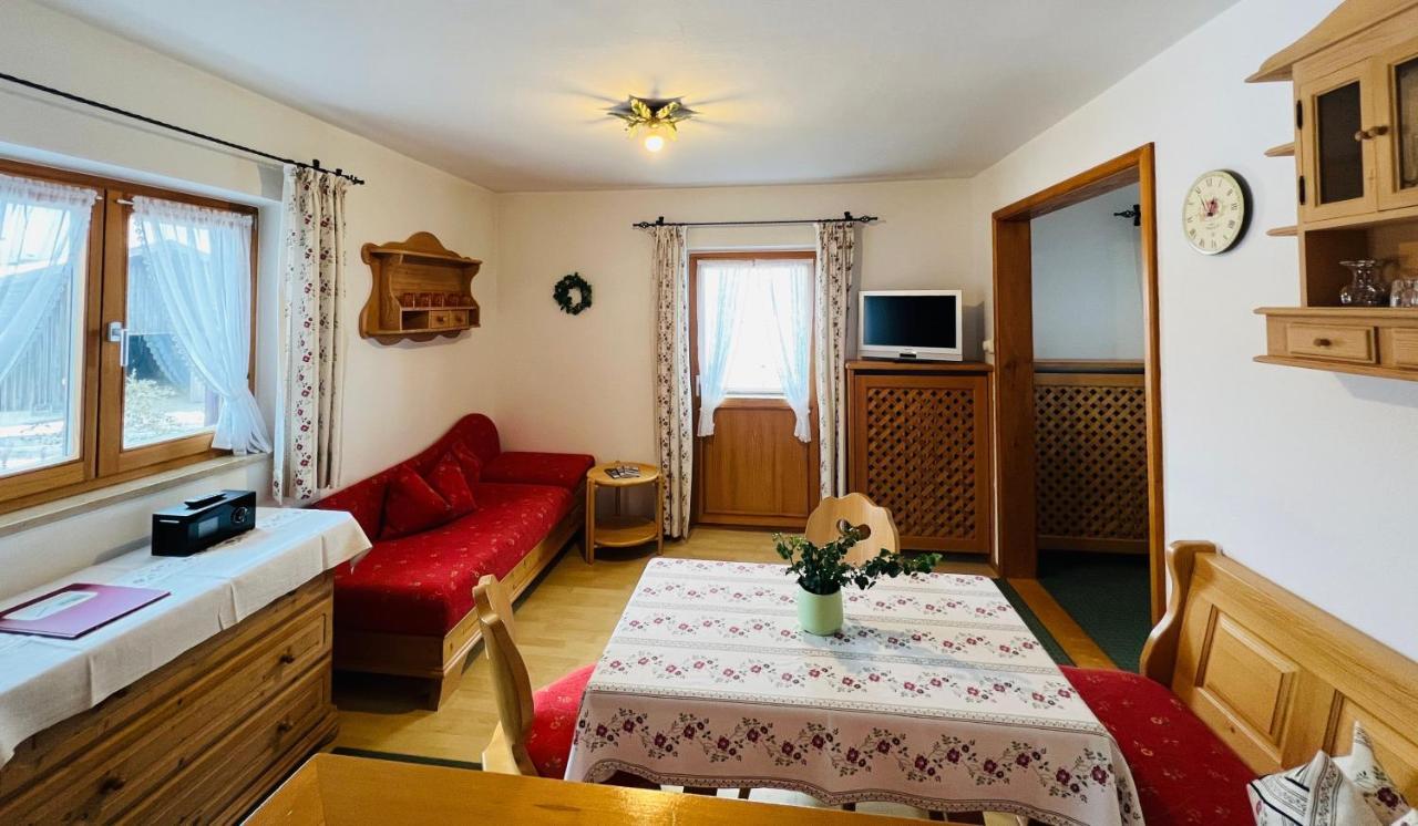 Gaestehaus Kleinbuch * Bad Wiessee
